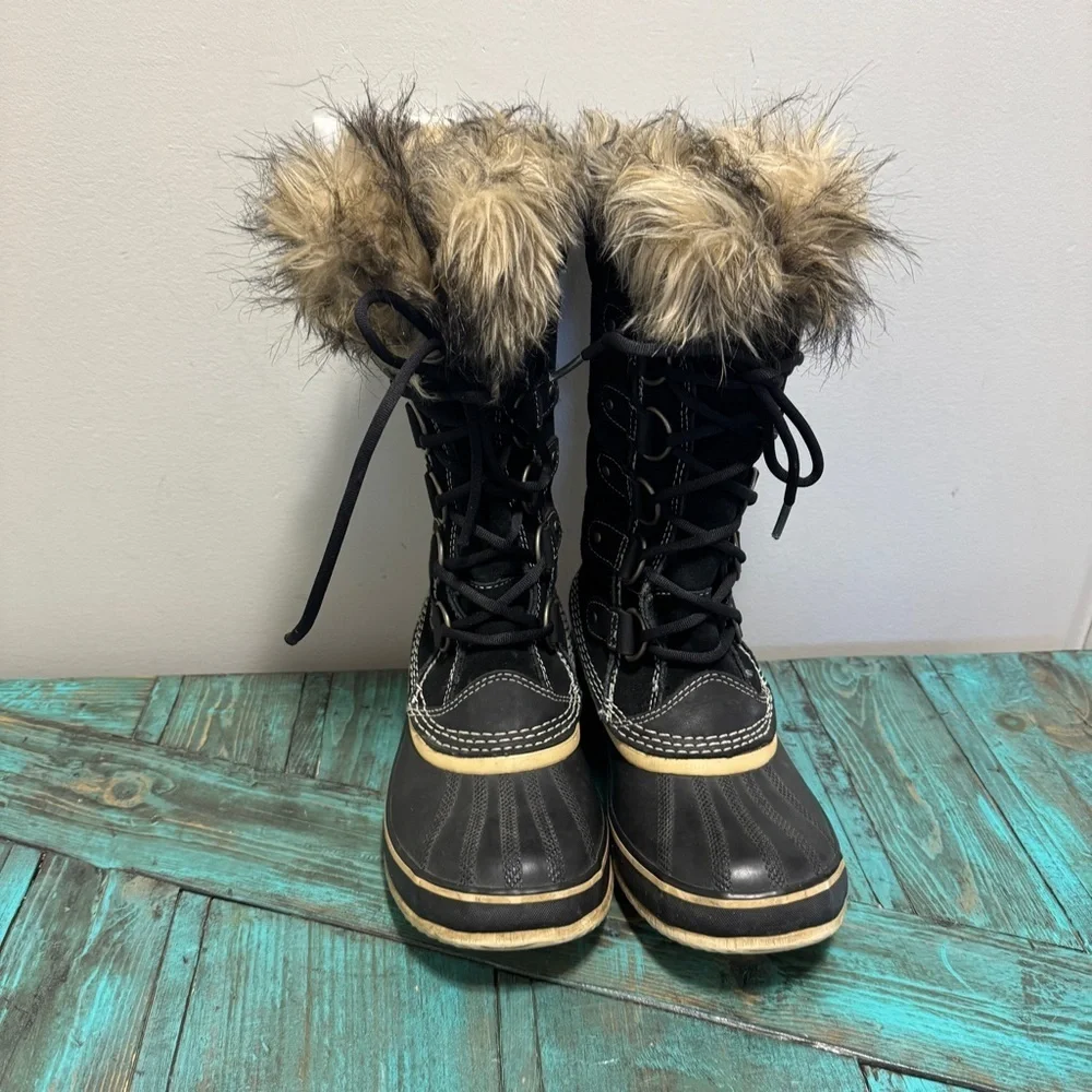 SOREL Joan Of Arctic Suede Snow Boots Size 7 Waterproof Black Tan Rubber - Picture 3 of 15